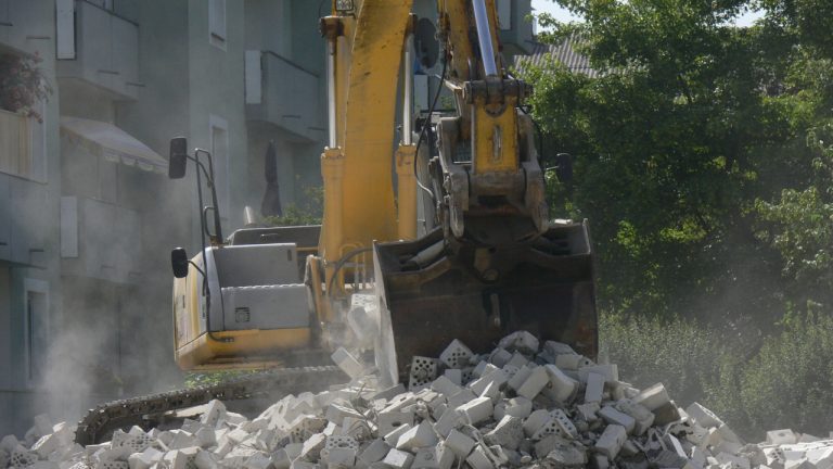 portable toilets at construction sites